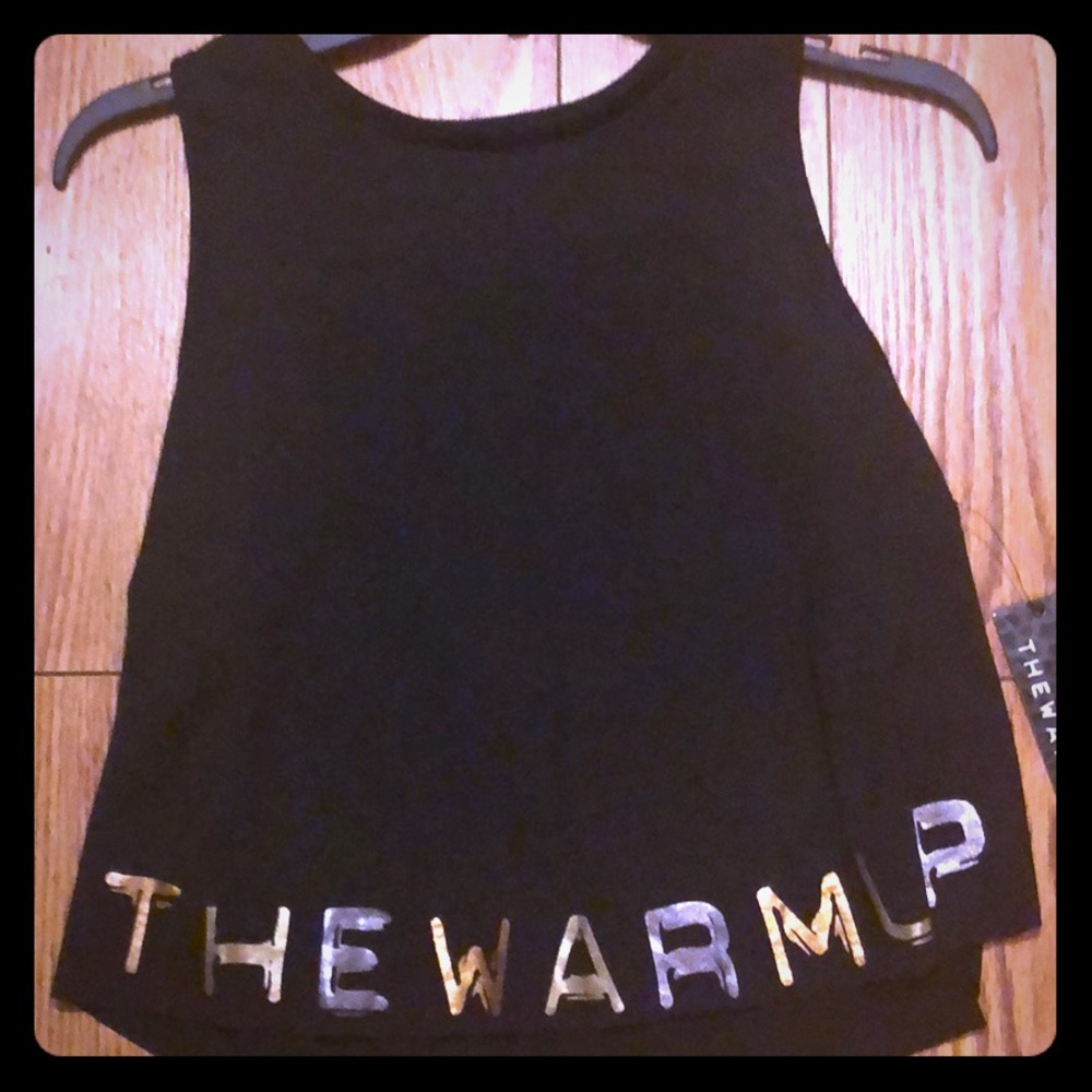 Jessica Simpson activewear crop top